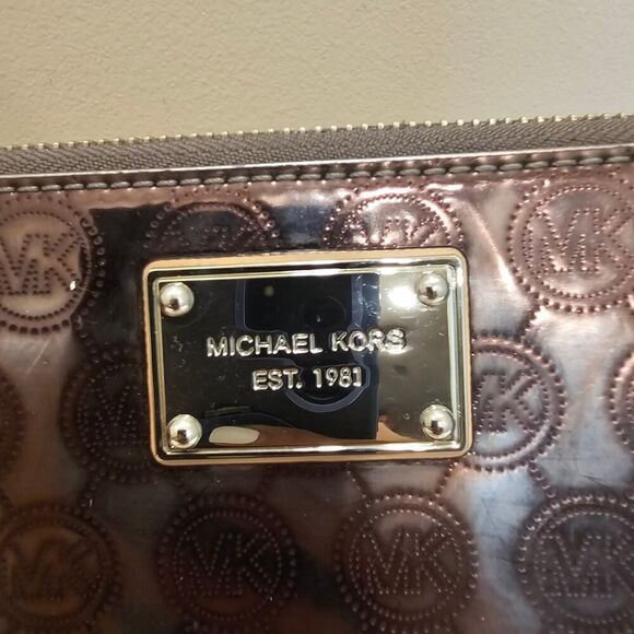 Michael Kors Brown Bronze Signature Wallet - Picture 2 of 7